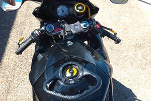  stupenda gsx r k7 750