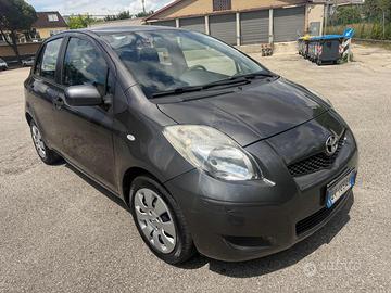 TOYOTA Yaris 1.4 D-4D DPF 5p Sol senza nessun la