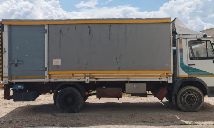 FIAT IVECO 50.9 con sponda idraulica