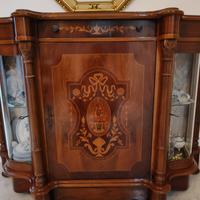 Mobile intarsiato legno e specchio