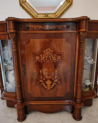 Mobile intarsiato legno e specchio