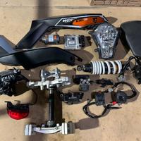 RICAMBI VARI KTM DUKE 125 2011-2015