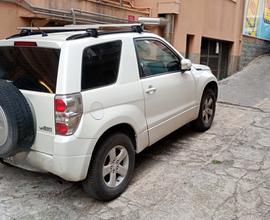 SUZUKI Grand Vitara - 2012