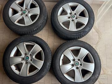 Pirelli 4 stagioni al 90%