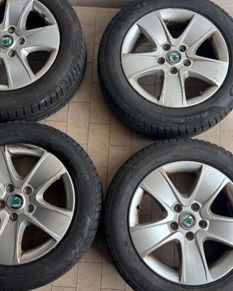 Pirelli 4 stagioni al 90%