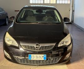 Opel Astra 1.3 CDTI 95CV S&S 5 porte Cosmo