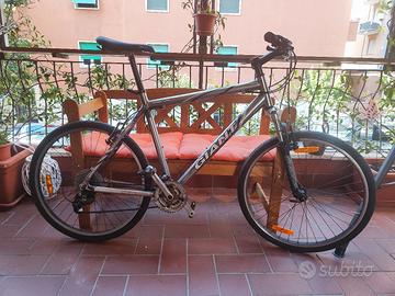 Mountain bike giant