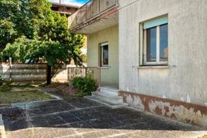 Villa singola con giardino, Ponte Sasso.Rif.M/2050