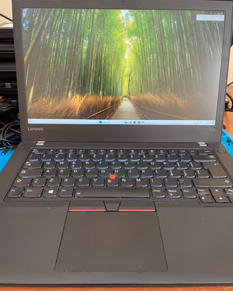Lenovo Thinkpad T470 core i7 512gb 12gb ram w11
