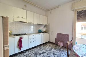 4 LOCALI A STRA