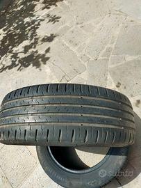 gomme  Continental  estive 195-55-r16 -h