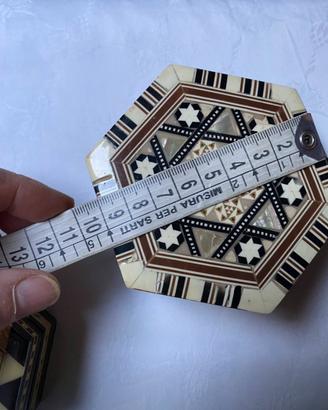 tre scatole intarsiate in madreperla