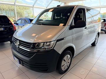 Volkswagen Transporter 2.0 TDI 110CV PC Kombi Busi