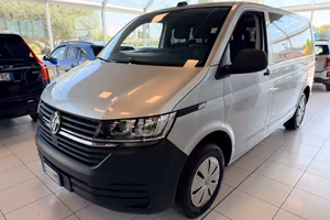 Volkswagen Transporter 2.0 TDI 110CV PC Kombi Busi