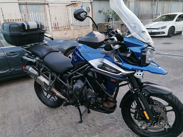 Triumph tiger 1200