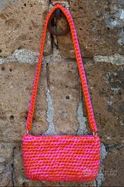 Borsa fatta a mano in filato T-Shirt 