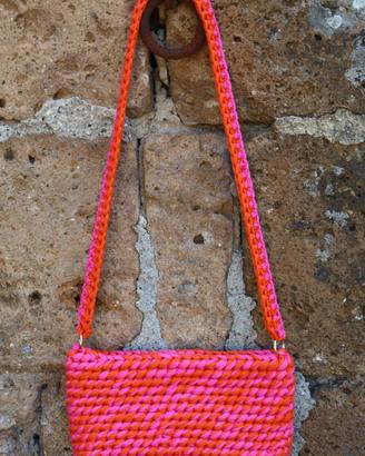 Borsa fatta a mano in filato T-Shirt 