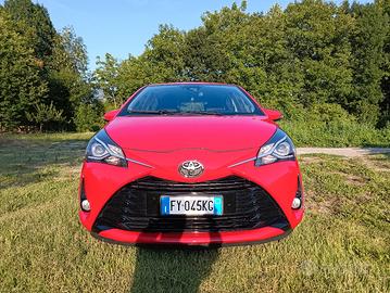 Toyota Yaris active 1.0, 70 CV del 2019