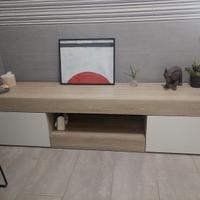 mobile TV con pensile 