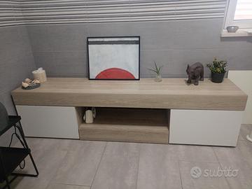 mobile TV con pensile 