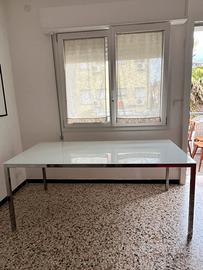 Tavolo in vetro Bibione