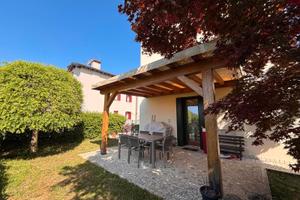 Villetta a schiera di testa