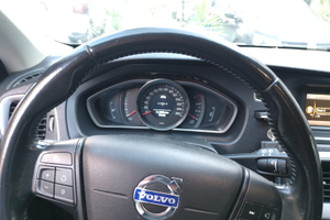 Volvo cross-country v40