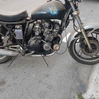 Yamaha XJ 550