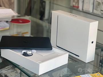 MacBook Air 13" M2 24GB 512GB-Usato Aziendale