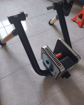 Rullo bici interattivo Elite Tuo - come nuovo
