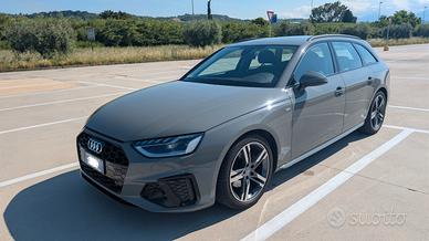 Audi A4 Avant S line TFSI 35 S TRONIC MHEV 150CV