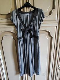 abito grigio Moschino