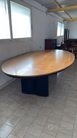 tavolo ovale in  legno allargabile 