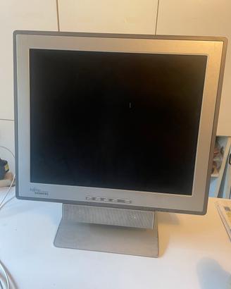 Monitor Fujitsu Siemens S7 780