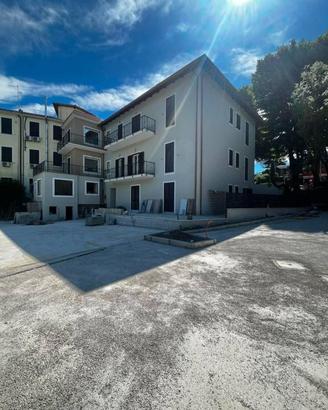 Appartamento di 107 m² con 3 locali a Grottaferrat