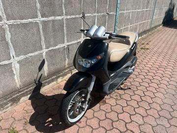 PIAGGIO BEVERLY 125