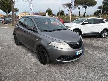 Lancia Ypsilon 1.2 69 CV 5 porte Elefantino Blu