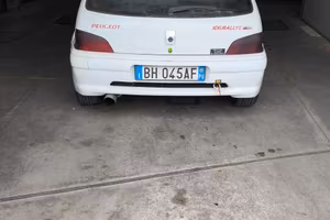 Peugeot 106 Rallye 1.6 16V – 1999 – Bianca