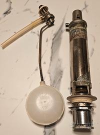 Pulsante, galleggiante e valvola Catis per wc