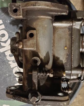 carburatore Solex  doppio corpo. 