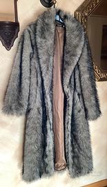 Cappotto lungo pelliccia ecologica
