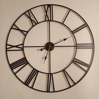 Orologio nero in metallo 88cm