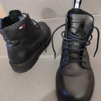 Tommy Hilfiger stivaletti originali in pelle Nr 40
