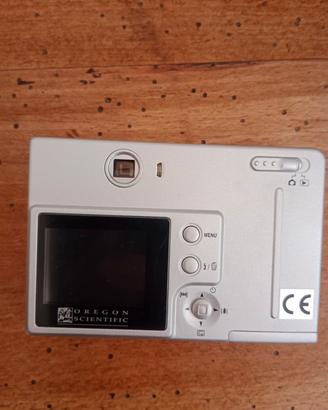 fotocamera digitale vintage Oregon scientific