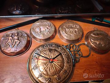 Lotto stampi vintage in rame + orologio da parete 