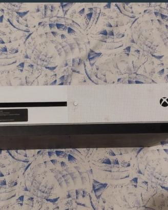 Xbox One S - Perfettamente Funzionante Senza