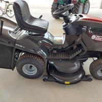 Trattorino tosaerba oleomac 120 22 v