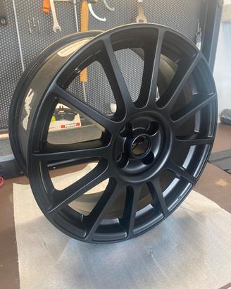 Cerchione in lega R17 Fiat 500 abarth nuovo