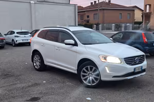 Volvo xc60 2015 