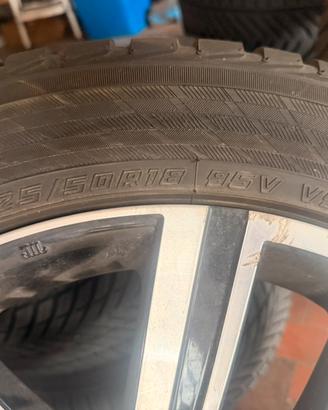 Cerchi in lega e gomme invernali Corolla Cross